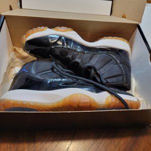 Original black Jordan 11